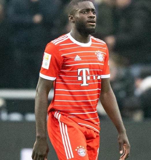 拜仁高层埃贝尔谈于帕梅卡诺续约:决心、目标与进程