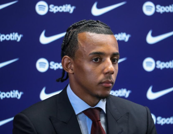 孔德赛前谈西班牙国家德比:与姆巴佩交流,赞其状态出色