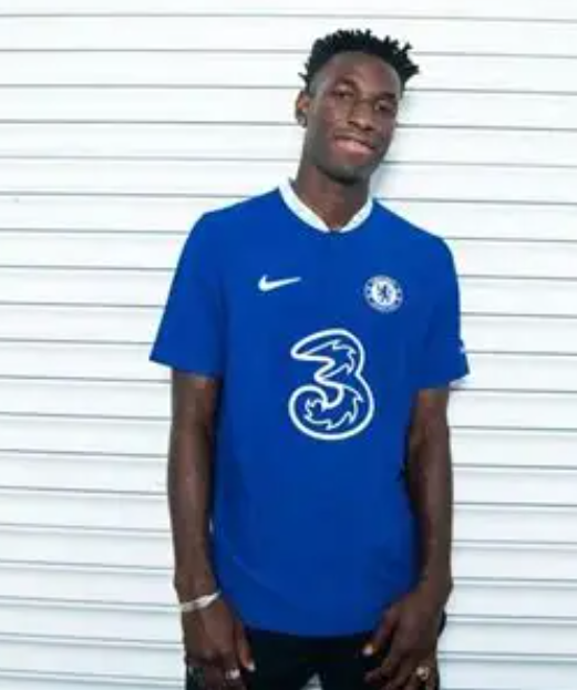 <a href='https://byqcxy.com/news/tag/1435.html' style='color: blue;'>拜仁慕尼黑</a>引援策略调整:杰克逊或离队,凯恩替补成新焦点