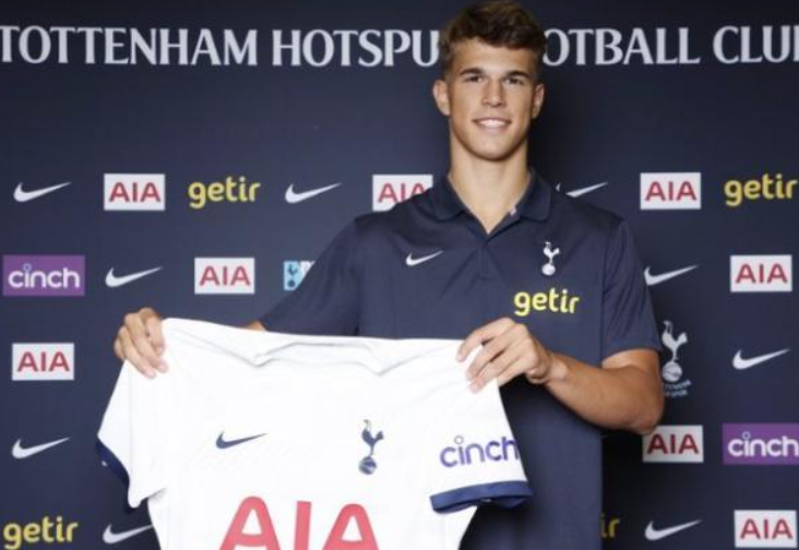 卢卡·武什科维奇：热刺新星的选择与成长之路