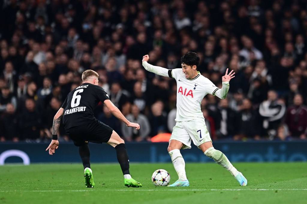 热刺欧冠征途:青春风暴下的破局与重生