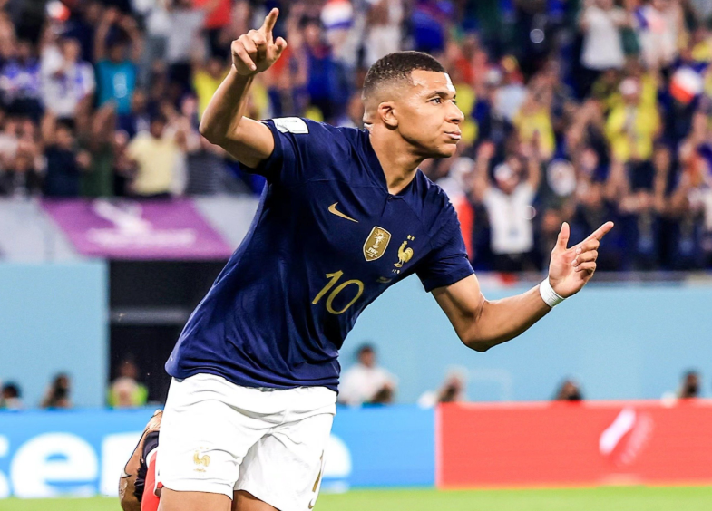 西甲与五大联赛本赛季射门数据剖析:姆巴佩领跑,<a href='https://byqcxy.com/news/tag/1205.html' style='color: blue;'>哈兰德</a>居次