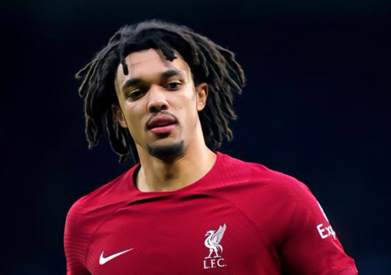 阿诺德转会<a href='https://byqcxy.com/news/tag/286.html' style='color: blue;'>皇马</a>后的多维境遇剖析