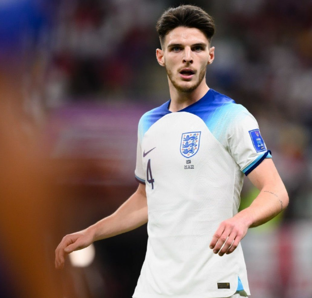 加拉评赖斯与阿森纳：中场新星与争冠征程