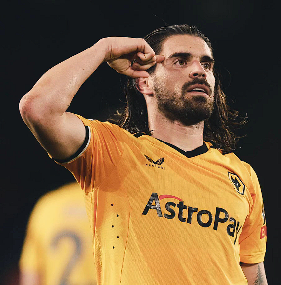 冬窗转会风云:鲁本·内维斯成欧洲豪门竞逐焦点