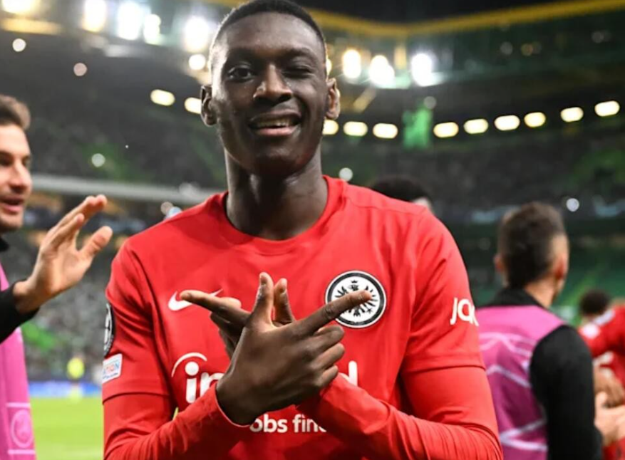 转会风云:尤文热刺争锋,穆阿尼<a href='/news/tag/1161033' style='color: blue;'>马特塔</a>成焦点